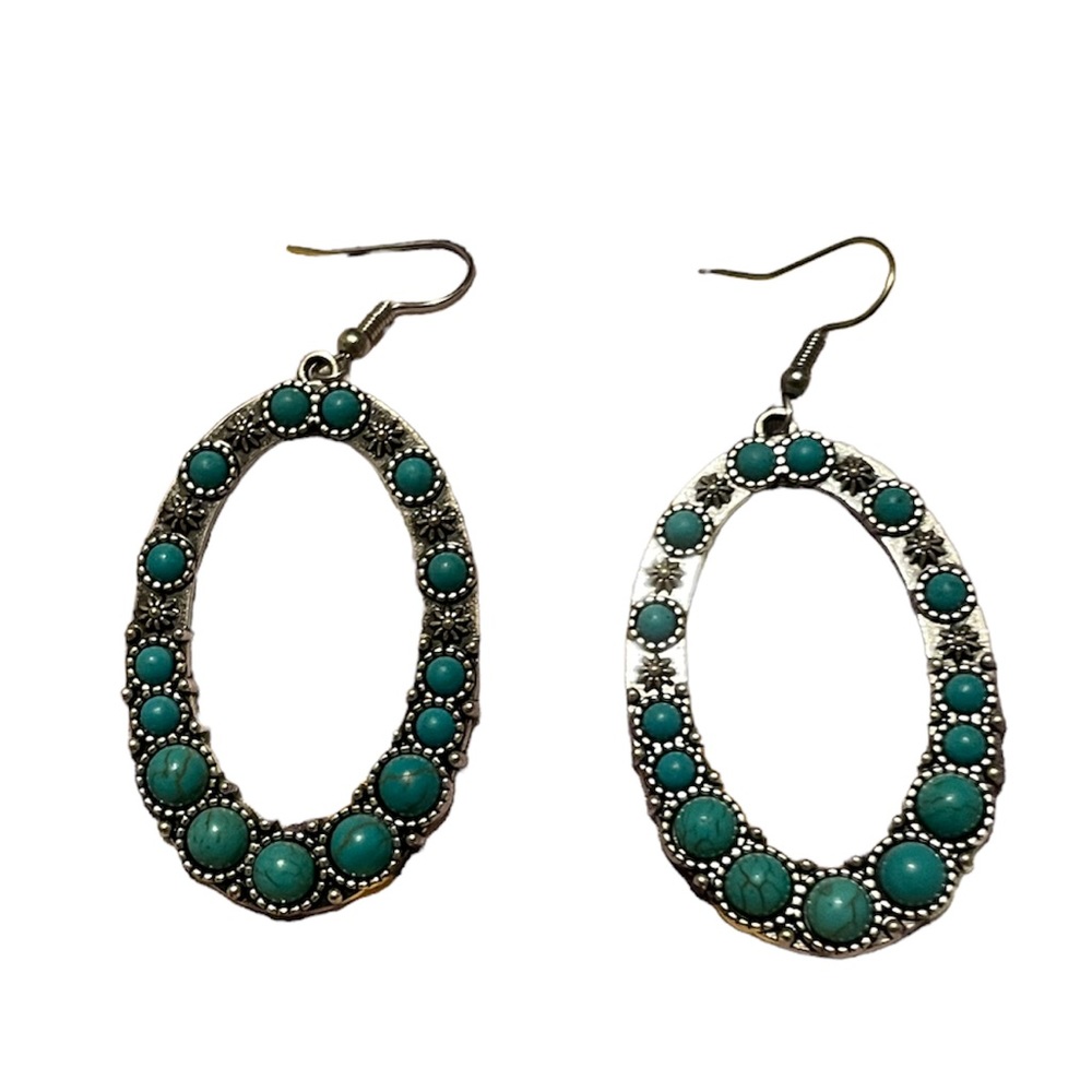 Silver earrings with turquoise